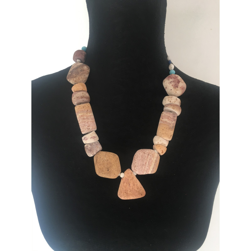 Collier berbère de fabrication artisanale